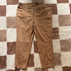 “The Allie” Brown Cropped Pants